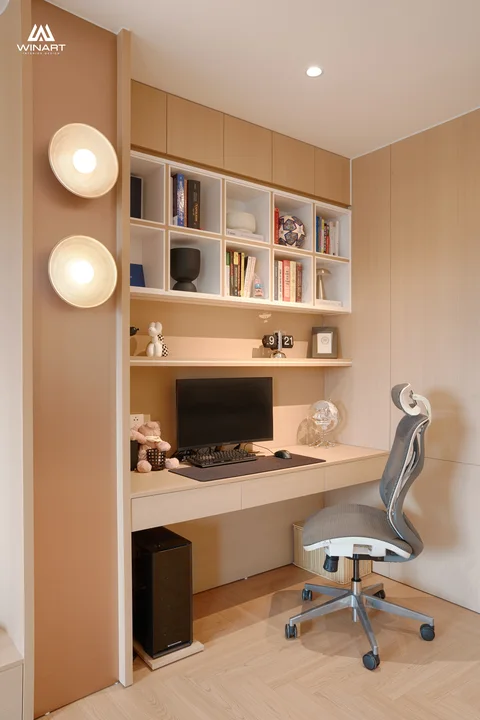 Study and shelving — D’ METROPOLE apartment