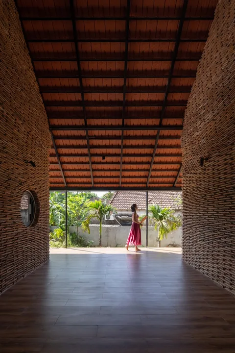 Roof, veranda and garden — Nic_House