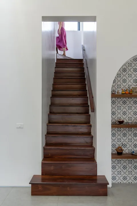 Interior space and architectural details — Nic_House
