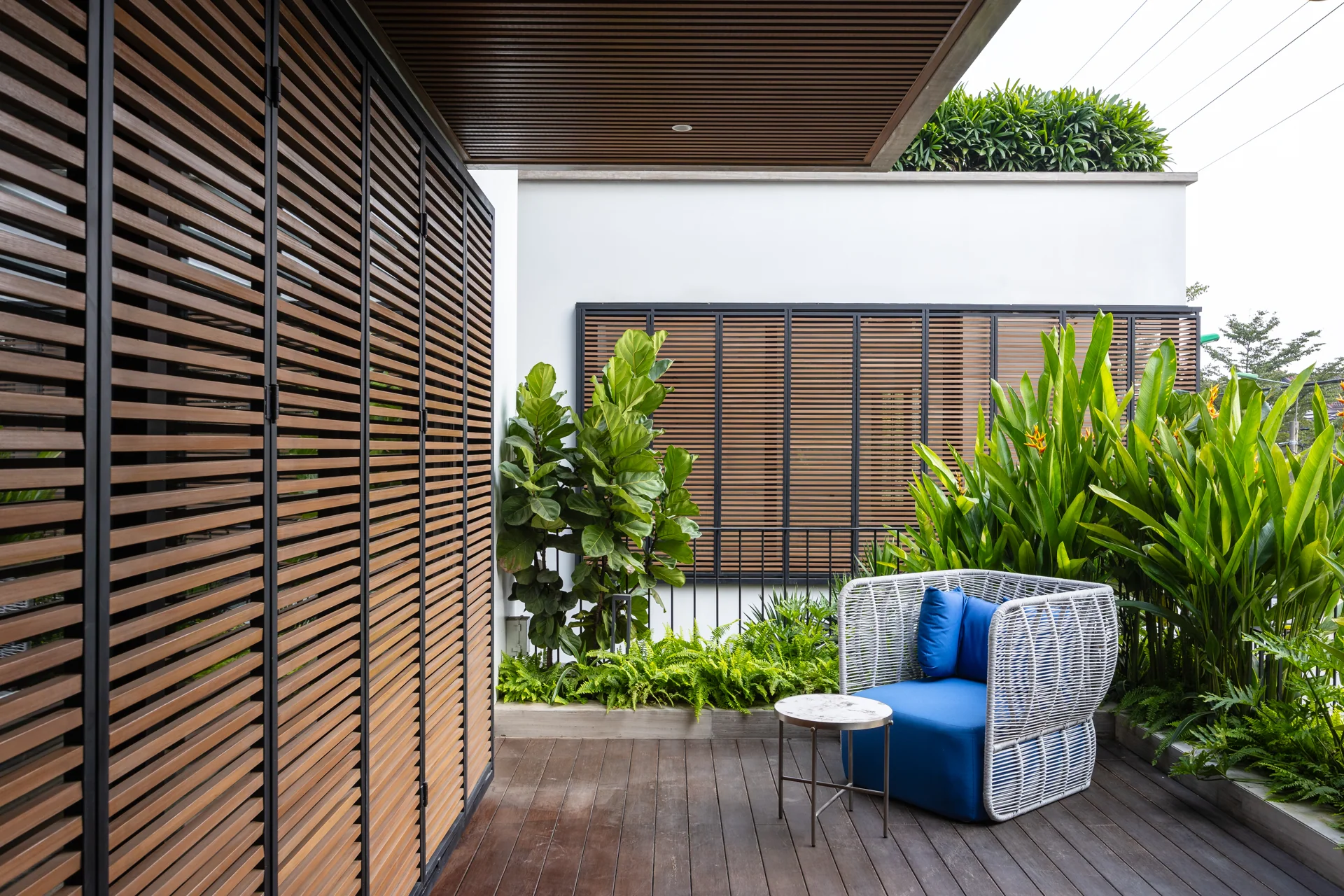 Góc ngồi trên ban công — Villa 44