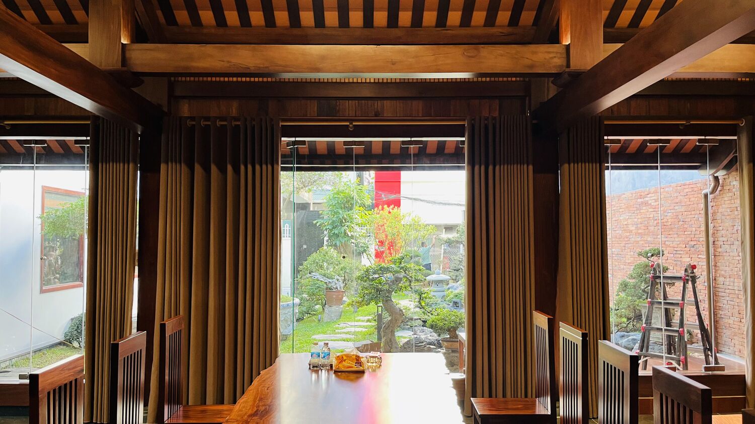 Không gian trà thất bằng gỗ